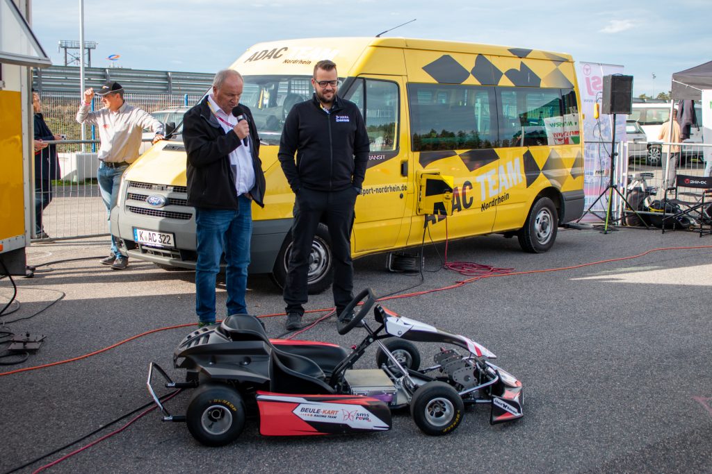 sms revo SL im Fahrerlager